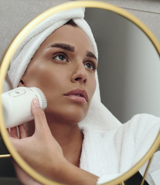 Revive Aqua - Почистващ уред за лице